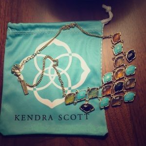 Rare Kendra Scott Necklace